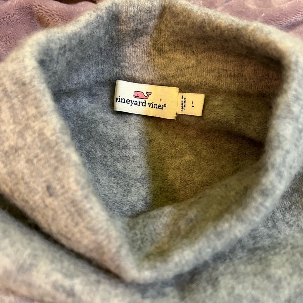 Vineyard Vines Wool Crop Sweater - Picture 3 of 4